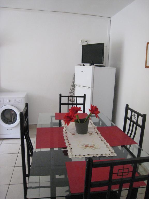 Residence Virginie Saint-Leu Extérieur photo