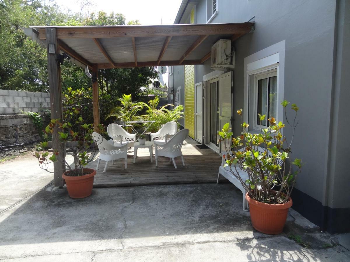 Residence Virginie Saint-Leu Extérieur photo