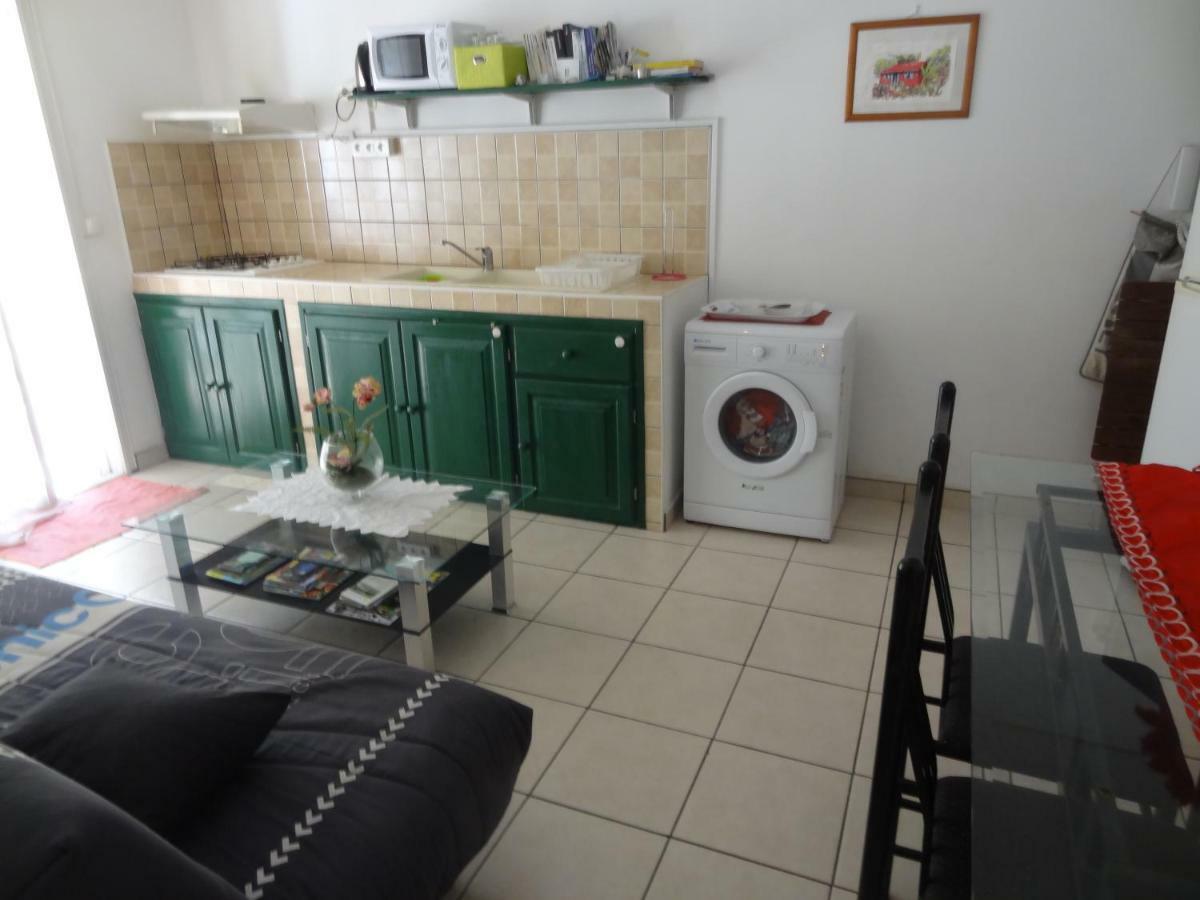 Residence Virginie Saint-Leu Extérieur photo